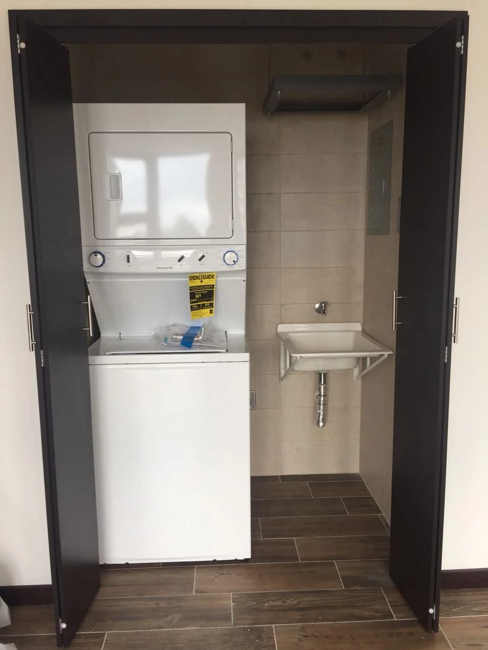APARTAMENTO EN RENTA VISTA HERMOSA 2, ZONA 15 — foto 4 de 9