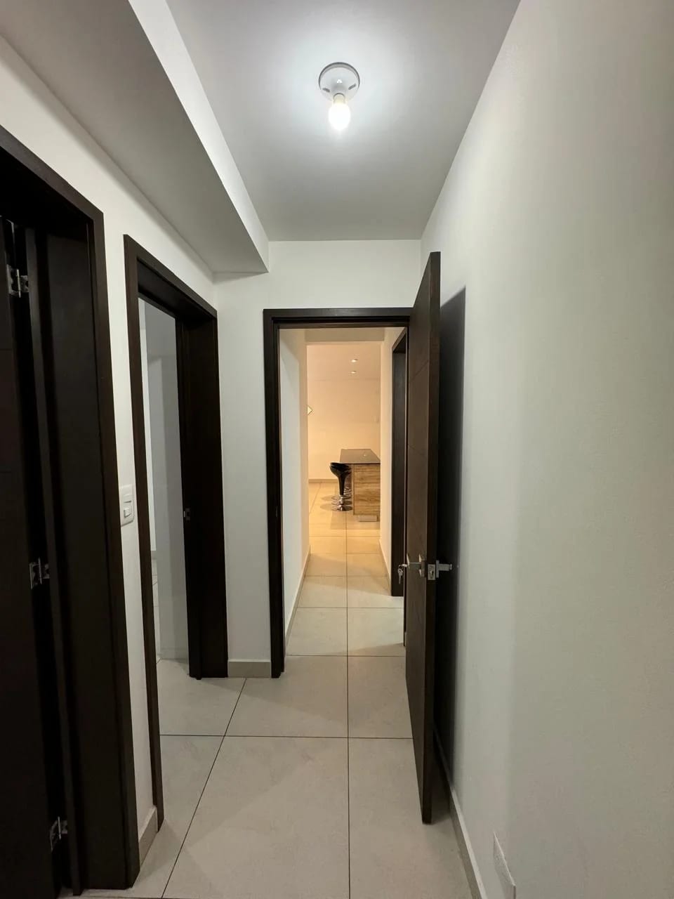 Apartamento en venta Edificio Be14 zona 14 primer nivel con jardín. — foto 5 de 16