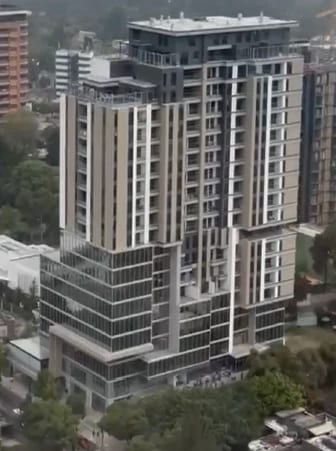 Oficina en renta Vasanta zona 10 — foto 2 de 11