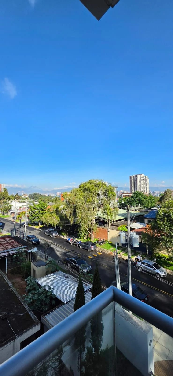 APARTAMENTO EN RENTA VISTA HERMOSA 2, ZONA 15 — foto 2 de 4