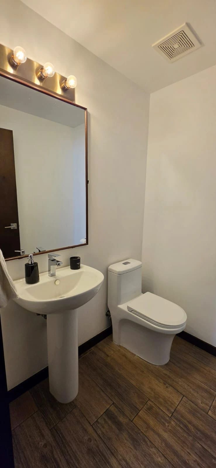 APARTAMENTO EN RENTA VISTA HERMOSA 2, ZONA 15 — foto 4 de 4