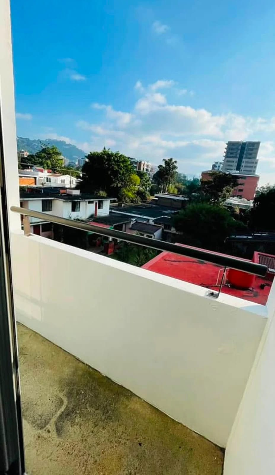 APARTAMENTO EN RENTA VISTA HERMOSA 1 ZONA 15 — foto 4 de 7