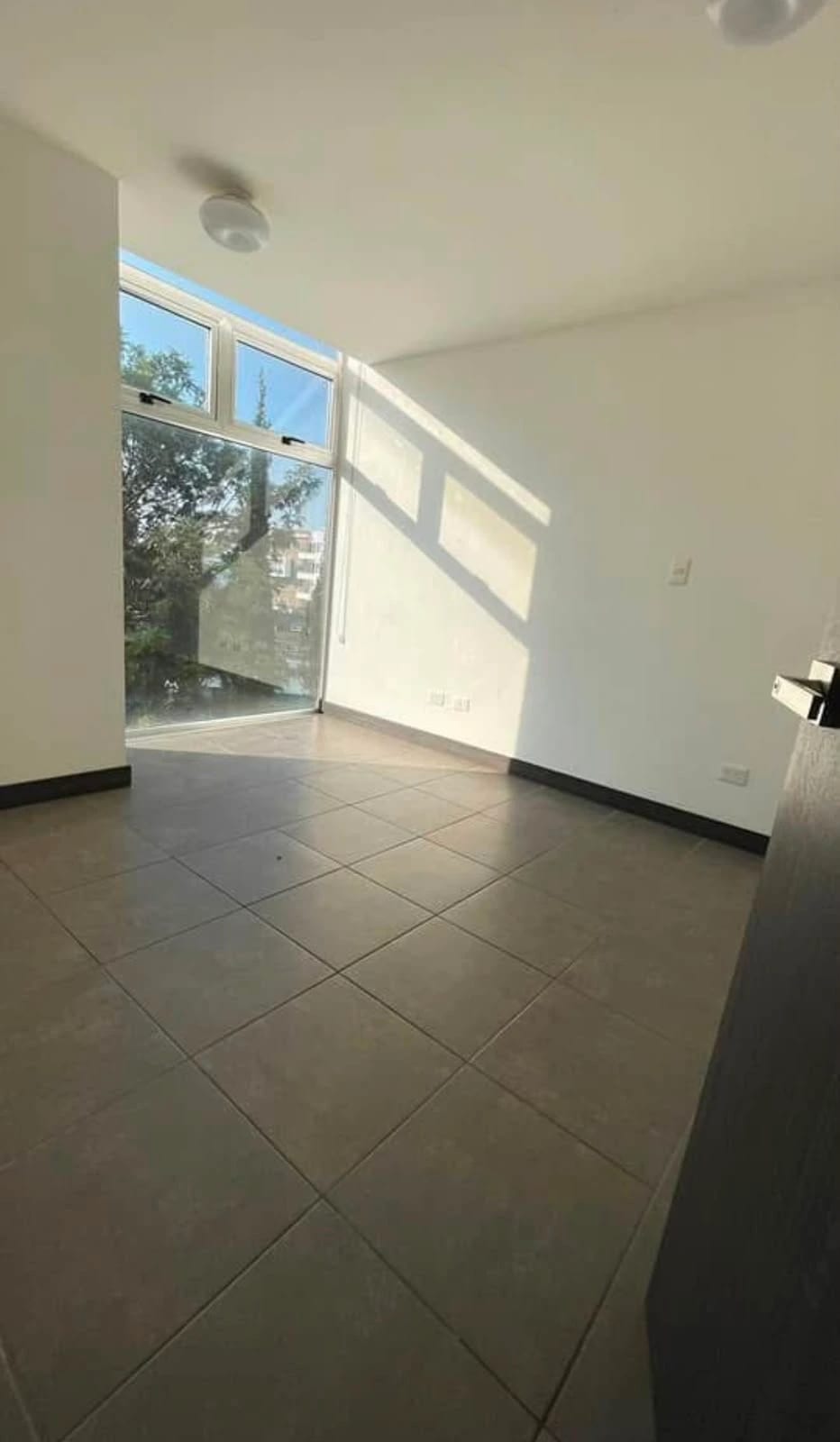 APARTAMENTO EN RENTA VISTA HERMOSA 1 ZONA 15 — foto 6 de 7