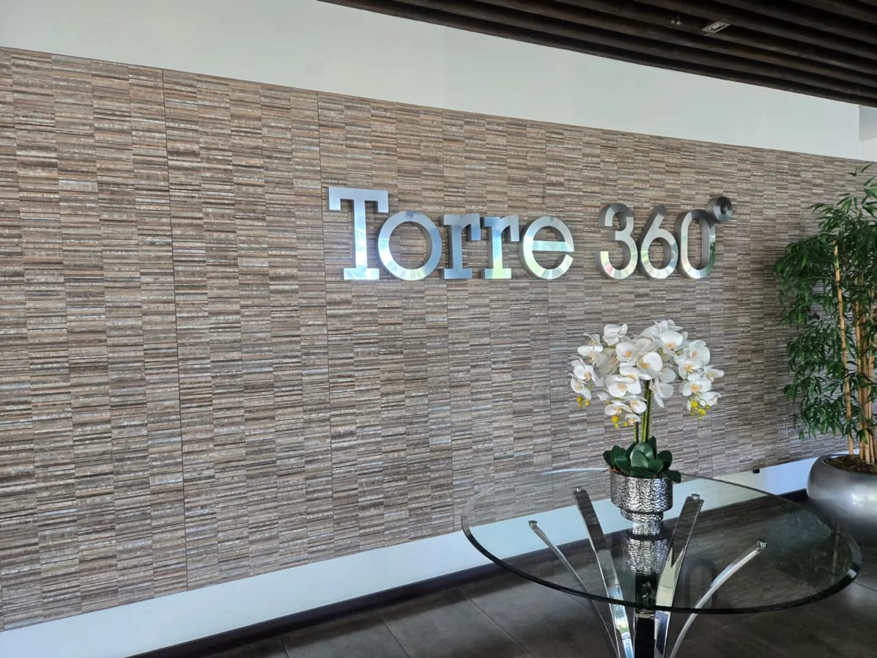APARTAMENTO TORRE 360 zona 15 — foto 6 de 13