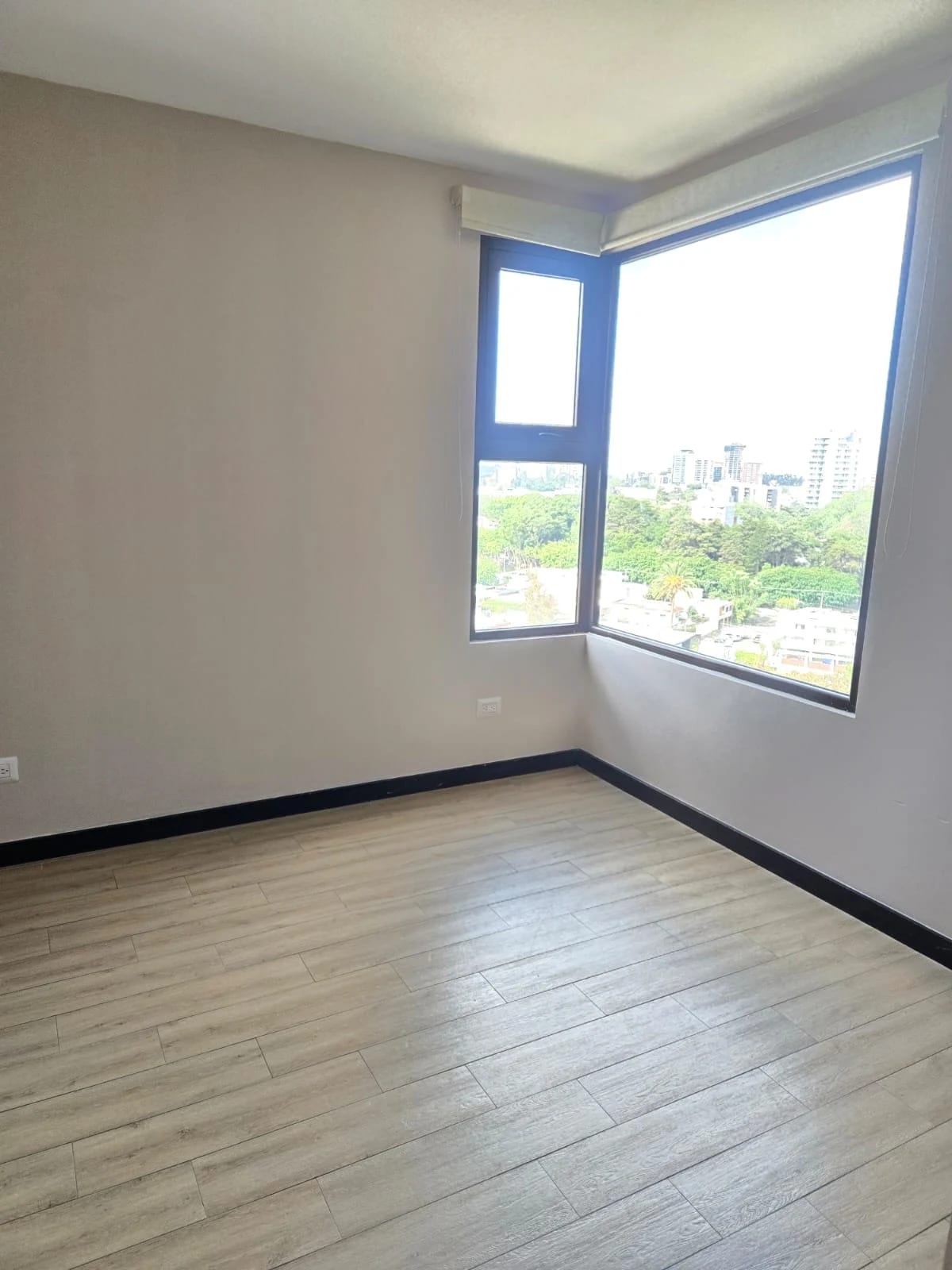 APARTAMENTO TORRE 360 zona 15 — foto 9 de 13
