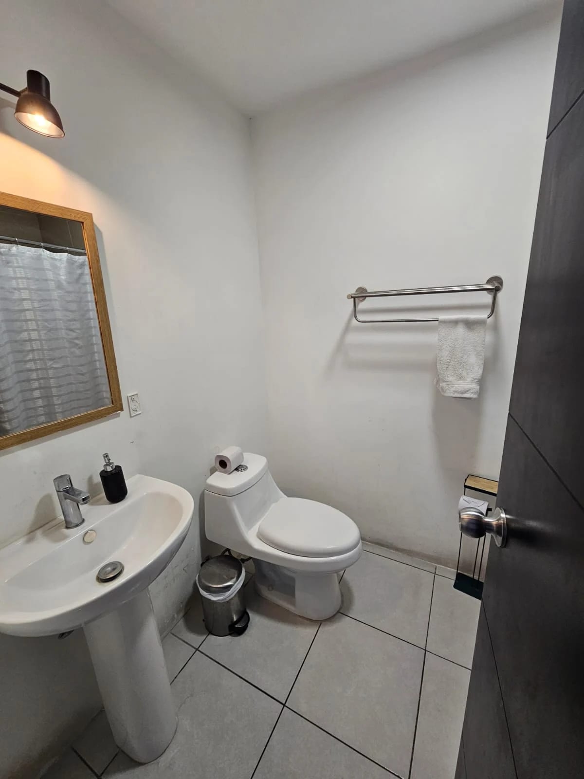 VENTA APARTAMENTO FULL AMUEBLADO EN MUSEO SAN MATEO ZONA 7 — foto 3 de 9