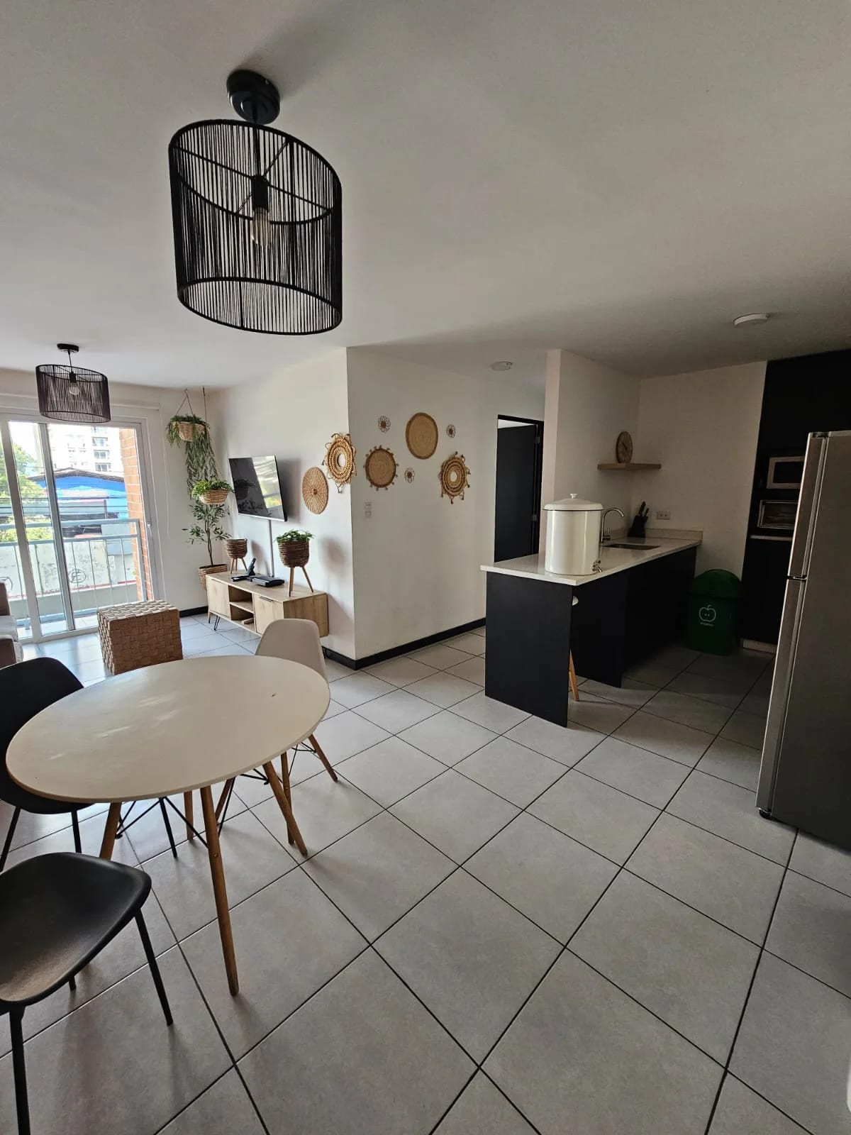 VENTA APARTAMENTO FULL AMUEBLADO EN MUSEO SAN MATEO ZONA 7 — foto 1 de 9