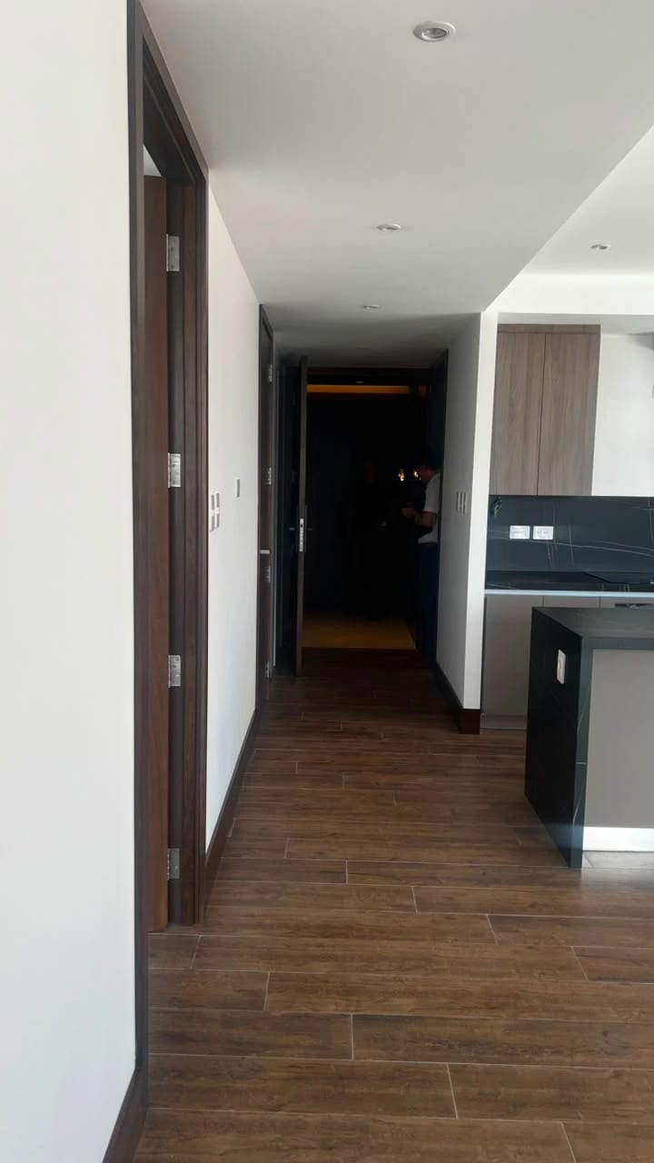 APARTAMENTO EN RENTA EDIFICIO GAURA Zona 15 VH1 — foto 11 de 14