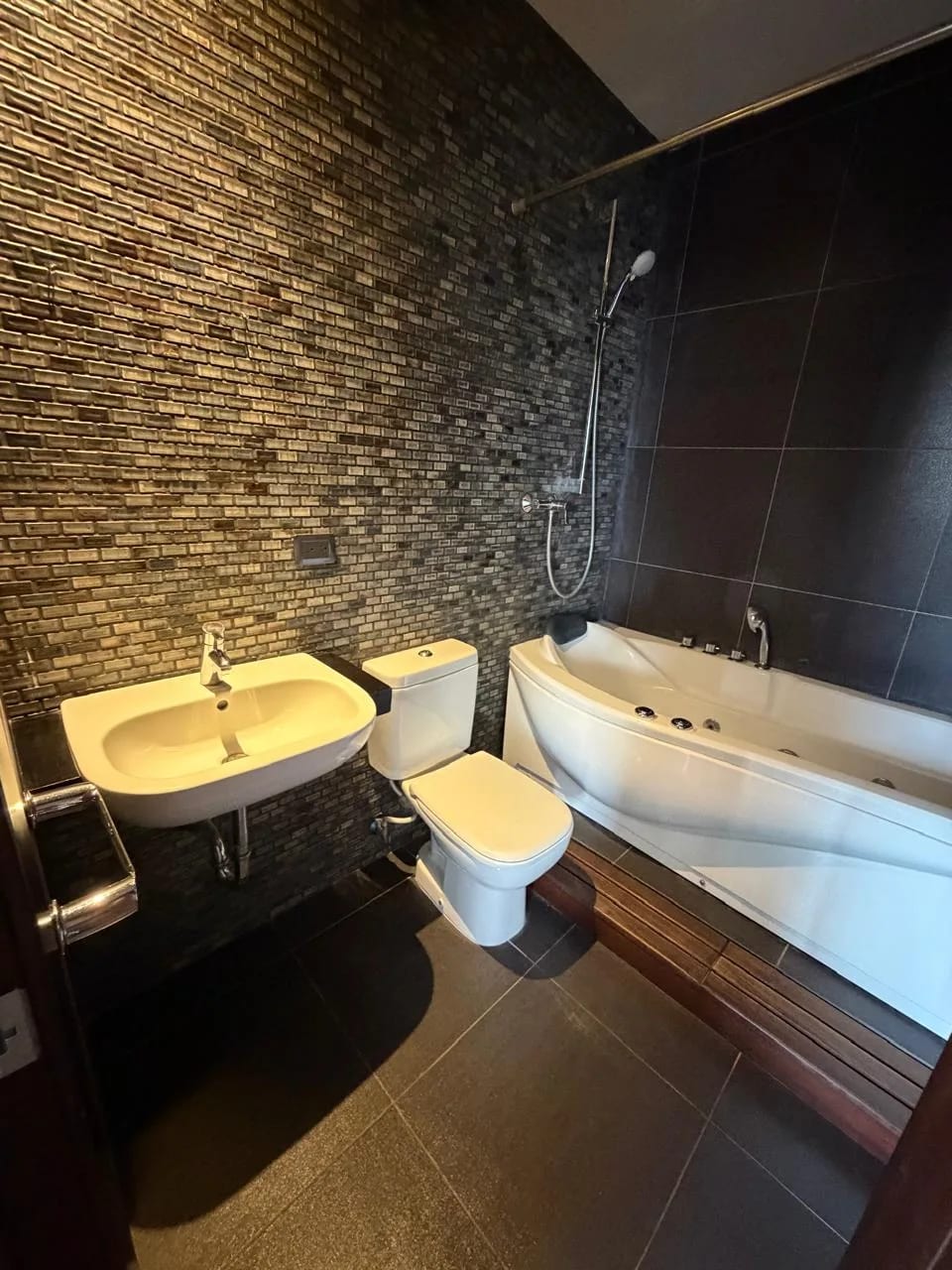 SE VENDE PENTHOUSE EN EDIFICIO MIDORI, ZONA 15 VH1 — foto 17 de 17