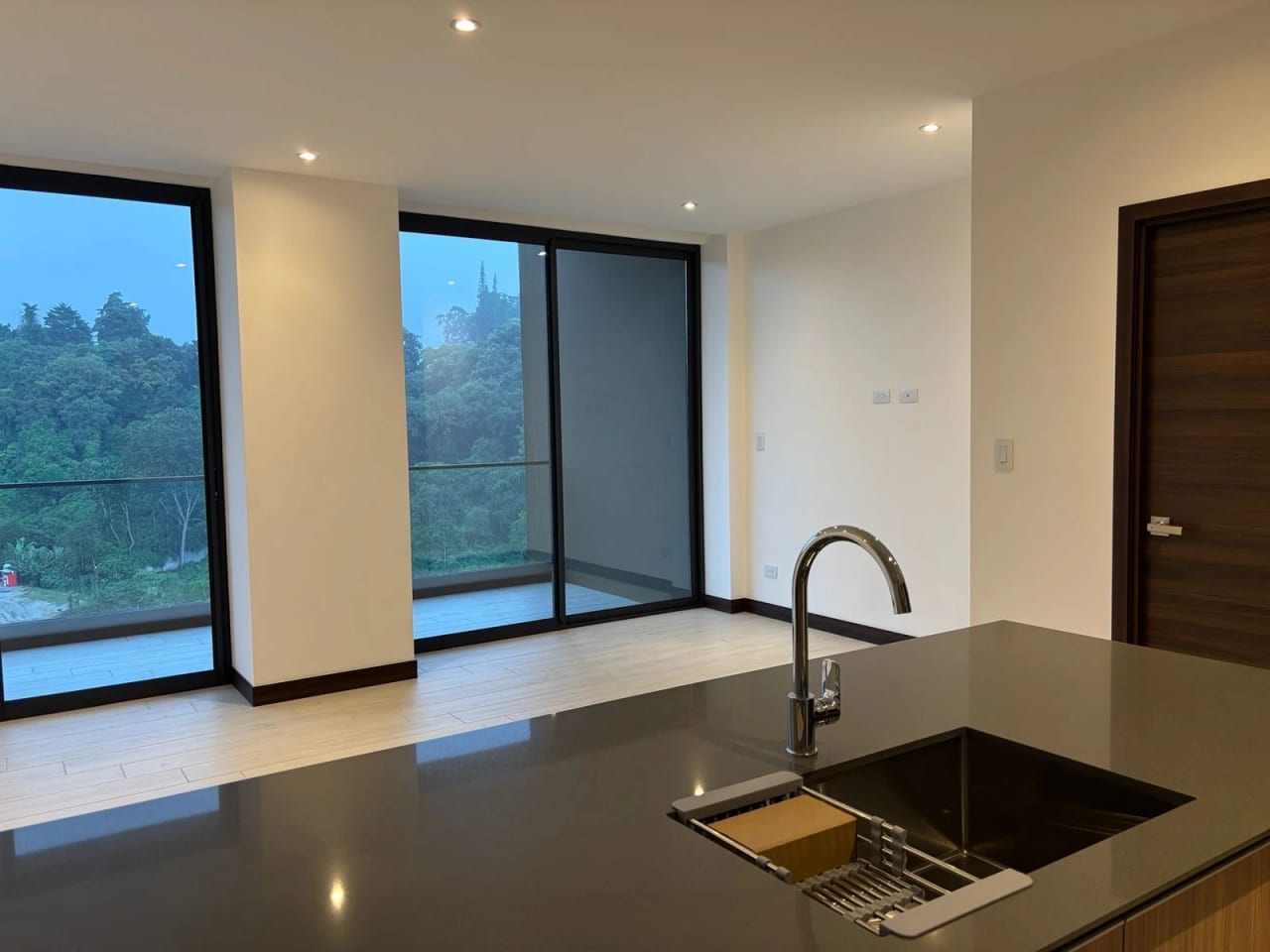 APTO EN RENTA Z 15 SPAZIO RESIDENCIAS — foto 1 de 17