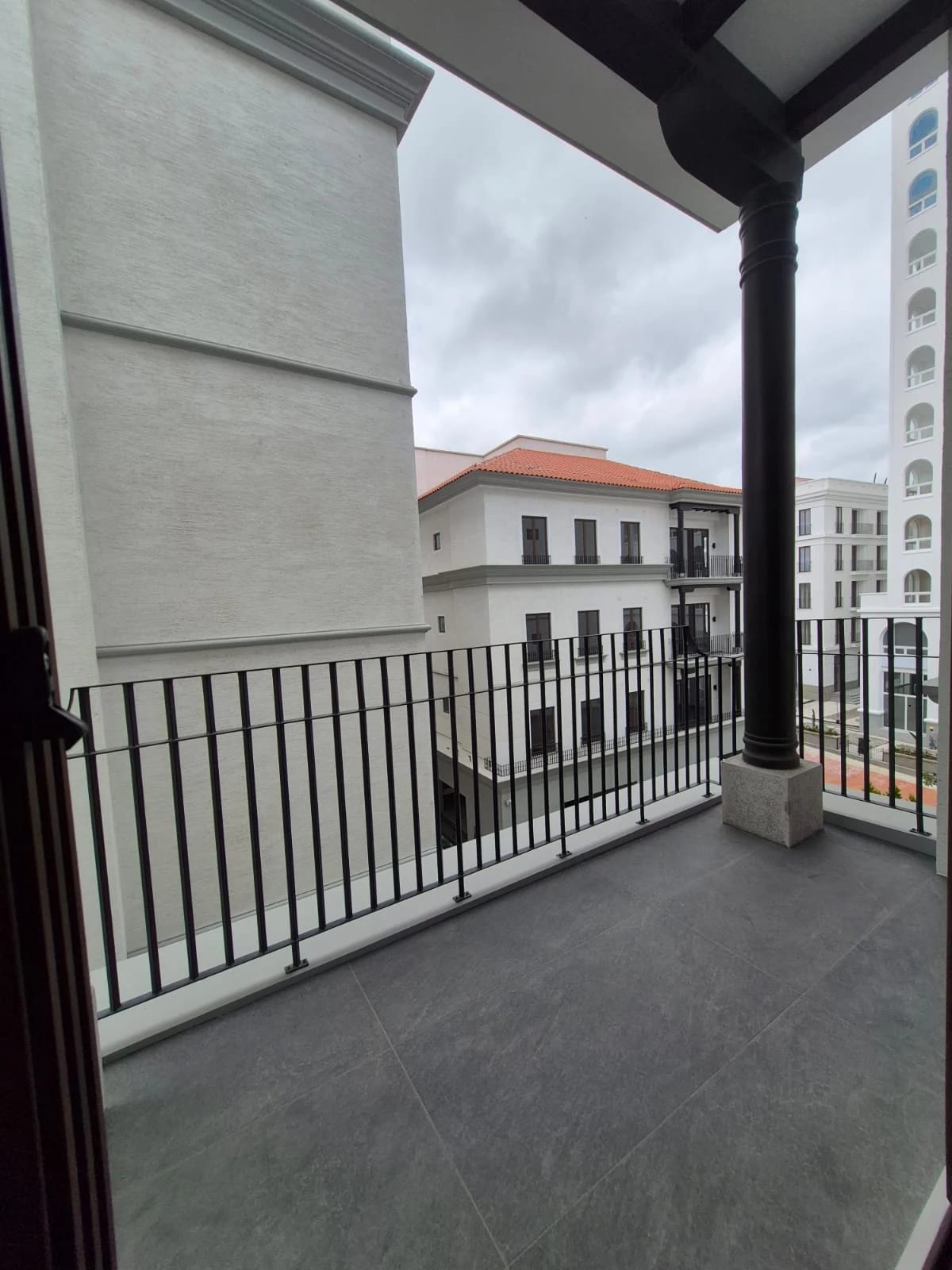 APARTAMENTO EN RENTA PARA ESTRENAR NOGALES CAYALÁ, ZONA 16 — foto 4 de 11