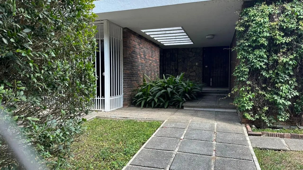 Alquilo casa en vh1 ideal para oficinas — foto 4 de 17