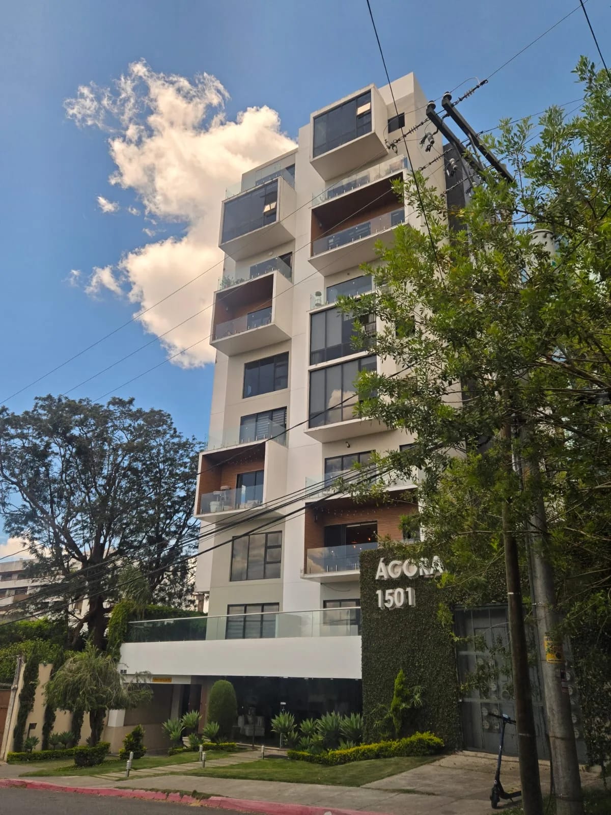 Se vende precioso apartamento en Vista Hermosa 2. — foto 1 de 11