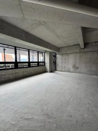 OFICINA EN RENTA EDIFICIO SÉPTIMO ZONA 4 — miniatura 11 de 15