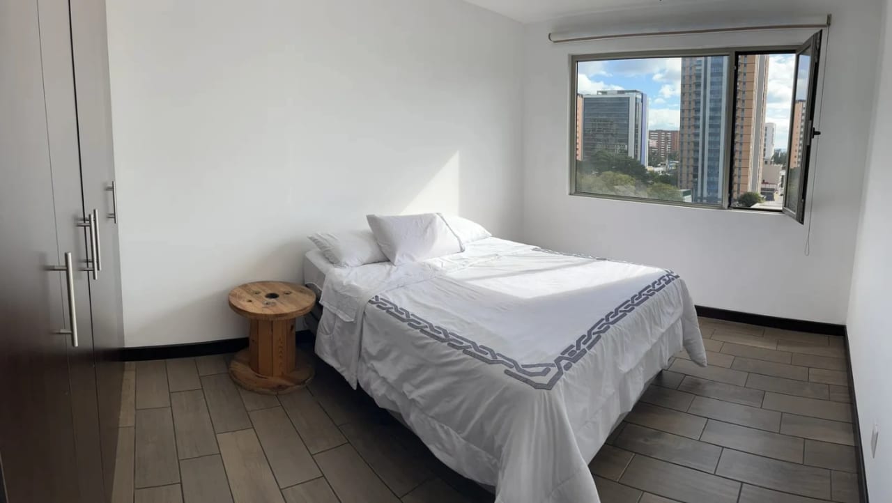 APARTAMENTO EN RENTA VERONA ZONA 10 — foto 11 de 15