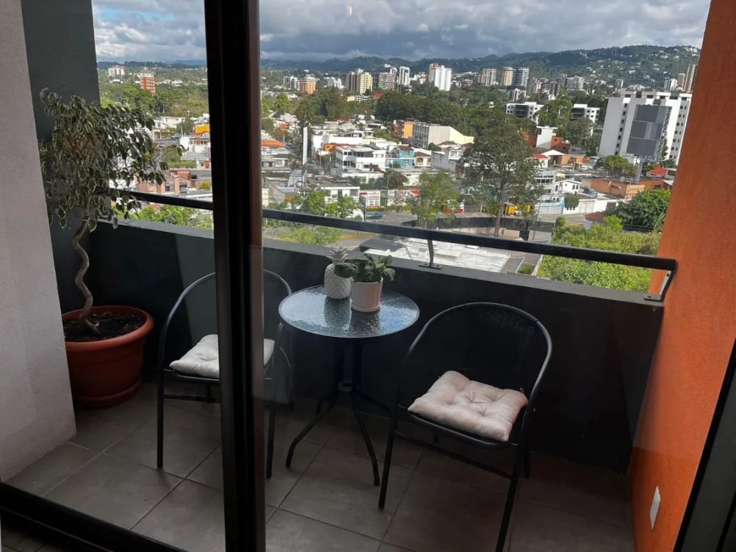 APARTAMENTO EN RENTA VERONA ZONA 10 — foto 7 de 15