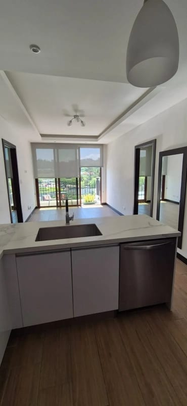 RENTO APARTAMENTO LIRIOS DE CAYALÁ 3 ZONA 16 — foto 1 de 4