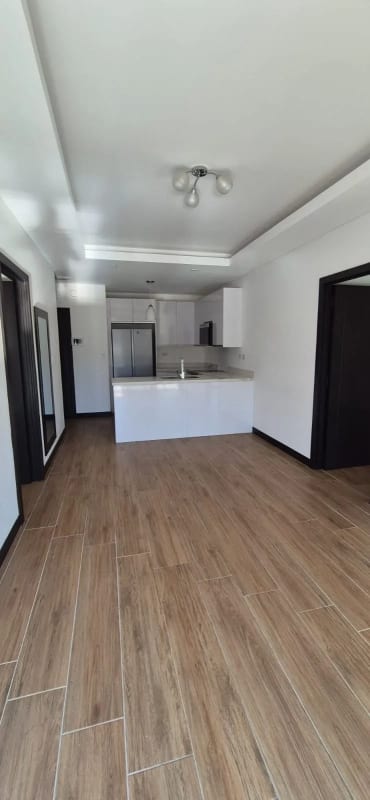 RENTO APARTAMENTO LIRIOS DE CAYALÁ 3 ZONA 16 — foto 2 de 4