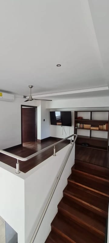 APARTAMENTO AMUEBLADO EN VENTA VIU CAYALÁ ZONA 16 — foto 6 de 16