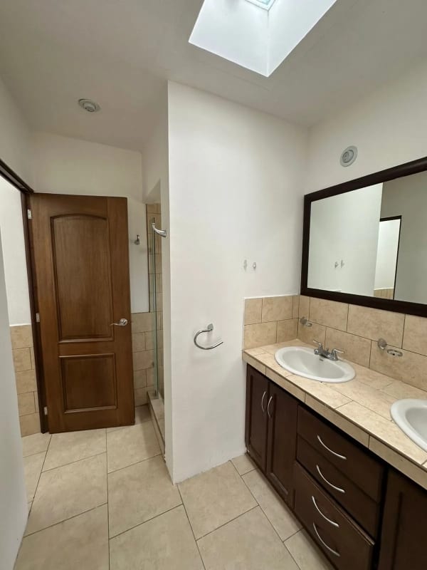 CASA EN VENTA BOUGANVILIAS DE ARRAZOLA — foto 5 de 10
