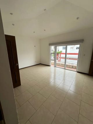 CASA EN VENTA BOUGANVILIAS DE ARRAZOLA — miniatura 2 de 10