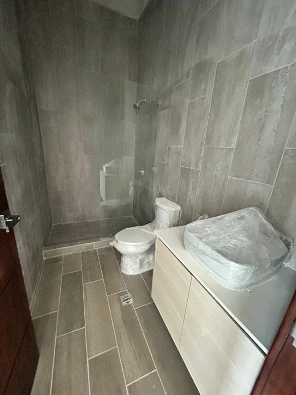 TOWNHOUSE EN RENTA VISTA HERMOSA I ZONA 15 — foto 2 de 13