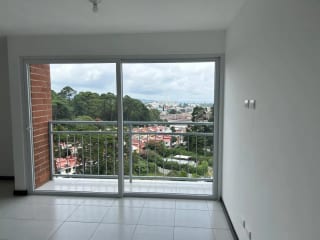Apartamento en renta San Mateo zona 7 — miniatura 5 de 14