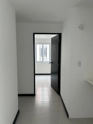 Apartamento en renta San Mateo zona 7 — miniatura 3 de 14