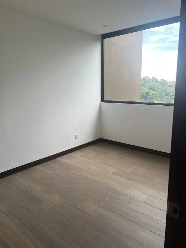 Apartamento en renta Spazio zona 15 — foto 10 de 15