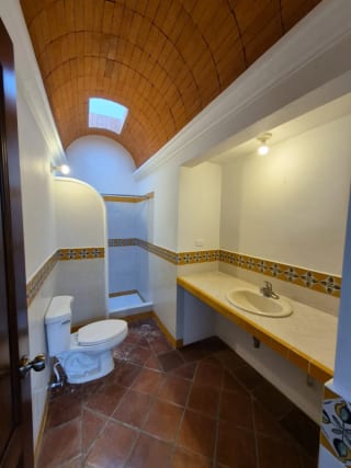 CASA EN VENTA ANTIGUA GUATEMALA  1 NIVEL CON TERRAZA — miniatura 12 de 13