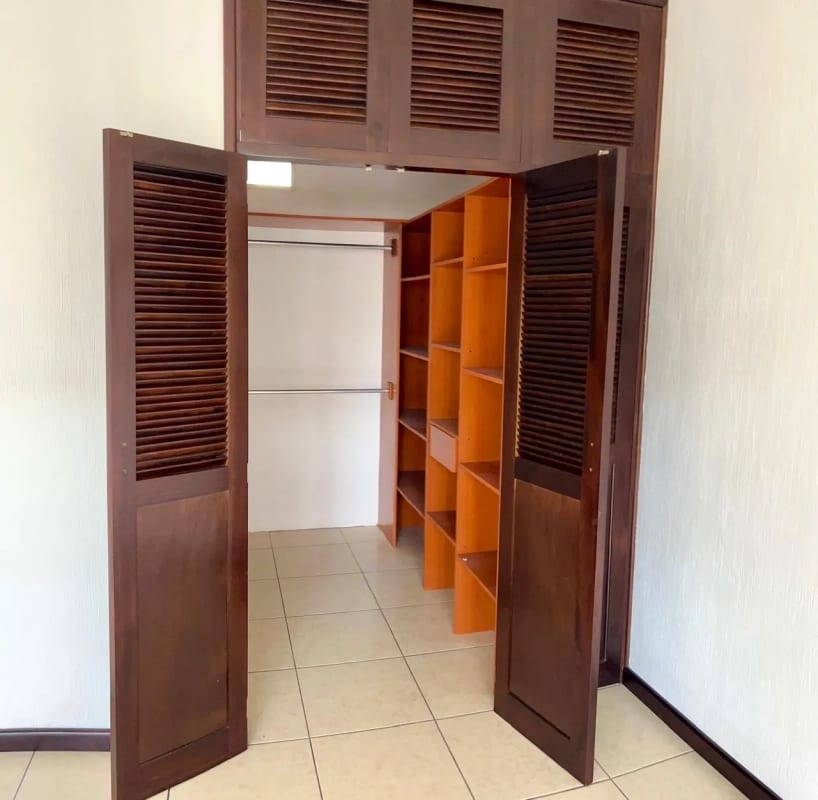 Vendo casa Residenciales Santa Monica carretera a El Salvador km. 16.5 — foto 2 de 17