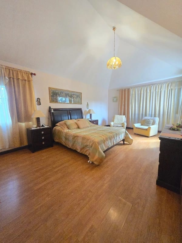 Preciosa casa en venta en San Antonio — foto 3 de 17