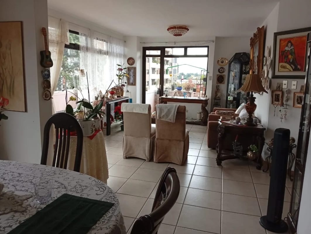 APARTAMENTO EN RENTA ZONA 10 — foto 1 de 16