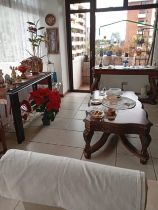 APARTAMENTO EN RENTA ZONA 10 — miniatura 4 de 16