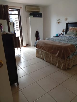APARTAMENTO EN RENTA ZONA 10 — miniatura 2 de 16