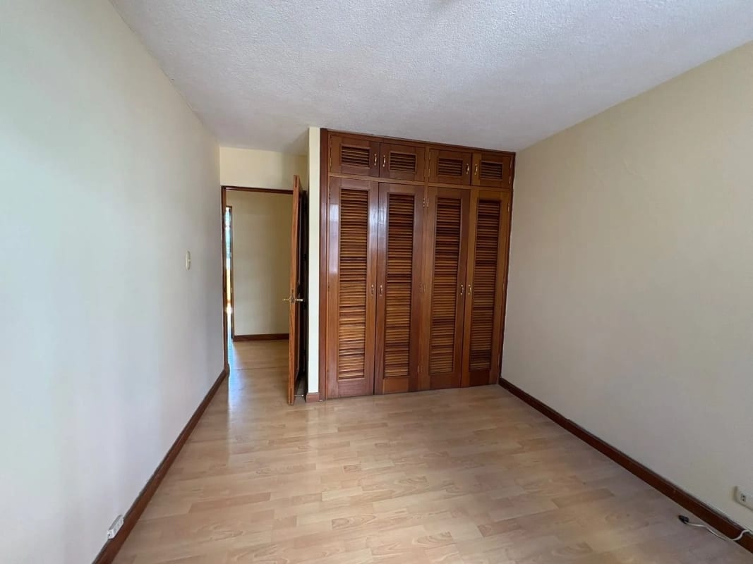 Casa en renta zona 14 para VIVIENDA u OFICINA — foto 15 de 15
