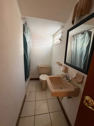 Casa en renta zona 14 para VIVIENDA u OFICINA — miniatura 14 de 15