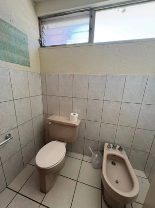 Casa en renta zona 14 para VIVIENDA u OFICINA — miniatura 2 de 15