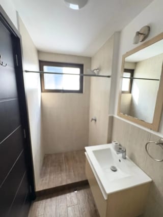 RENTO APARTAMENTO AMUEBLADO ZONA 15 — miniatura 4 de 8