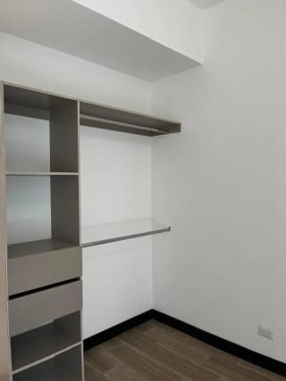Apartamento en renta ubicado cerca de la universidad marroquín — miniatura 5 de 9