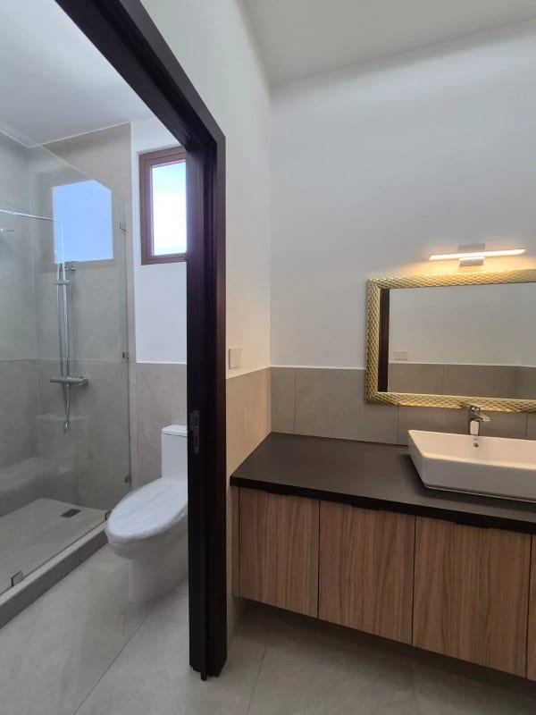 APARTAMENTO EN RENTA PARA ESTRENAR NOGALES CAYALÁ, ZONA 16 — foto 9 de 17